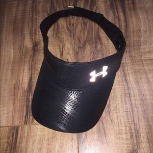 Under armor reflective visor